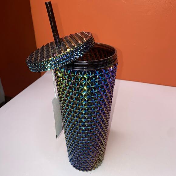 26 OZ Plastic Double Wall Insulated Iridescent Textured Tumbler with Straw - Picture 6 of 7